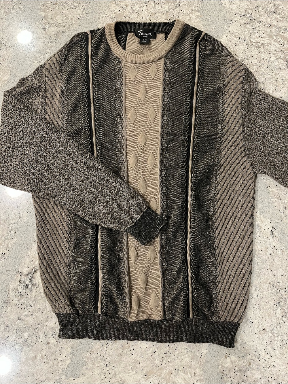 Vintage Tosani Two-Toned 3D Knit Sweater